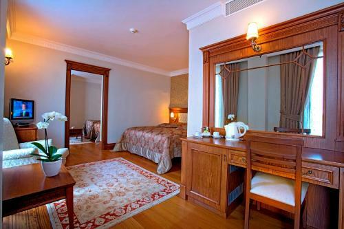 Acra Hotel - Special Category