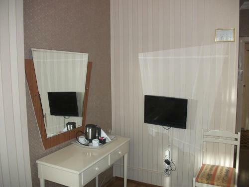 Tac Hotel