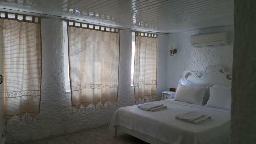 Hotel Ala�at? Alanur Otel