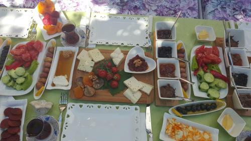 Hotel Ala�at? Alanur Otel