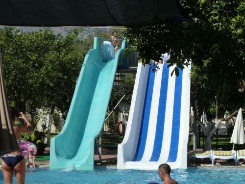 Hotel Garden Resort Bergamot