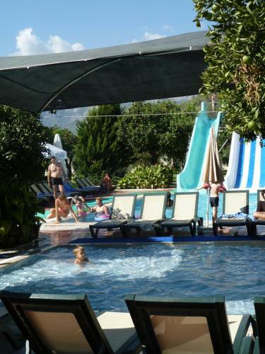 Hotel Garden Resort Bergamot