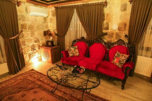 Bedrock Cave Hotel