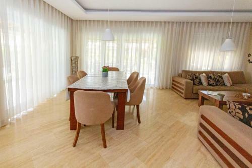 Paradise Town Villas - Villa Marina