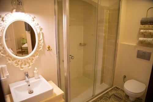 Hotel Teddy Luxury Ala�at?