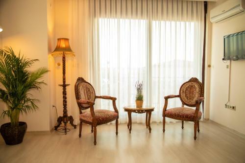Hotel Teddy Luxury Ala�at?