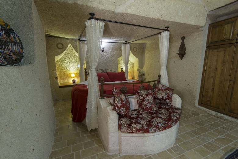 Hotel Mystic Cave House