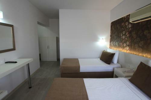 Myra Hotel
