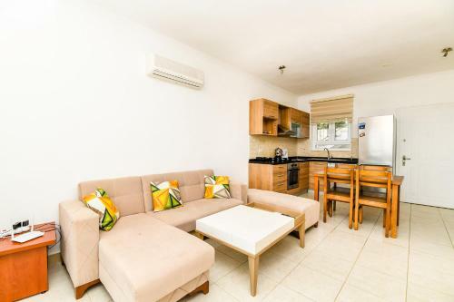 Grand Sea View Aparts
