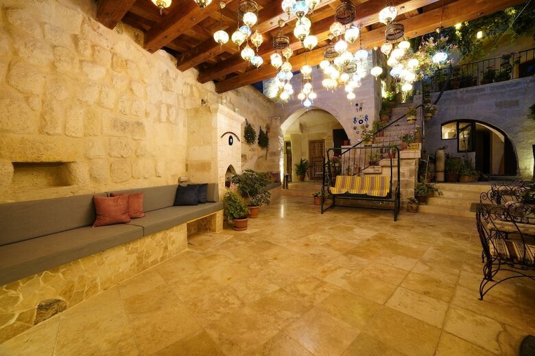 Posada Melek Cave Hotel