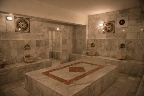 Grand Emir Spa Hotel