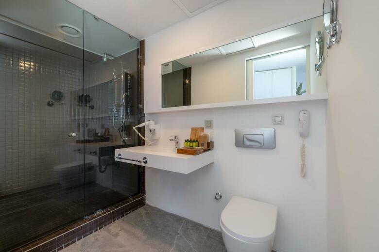 Kervansaray Lara Hotel