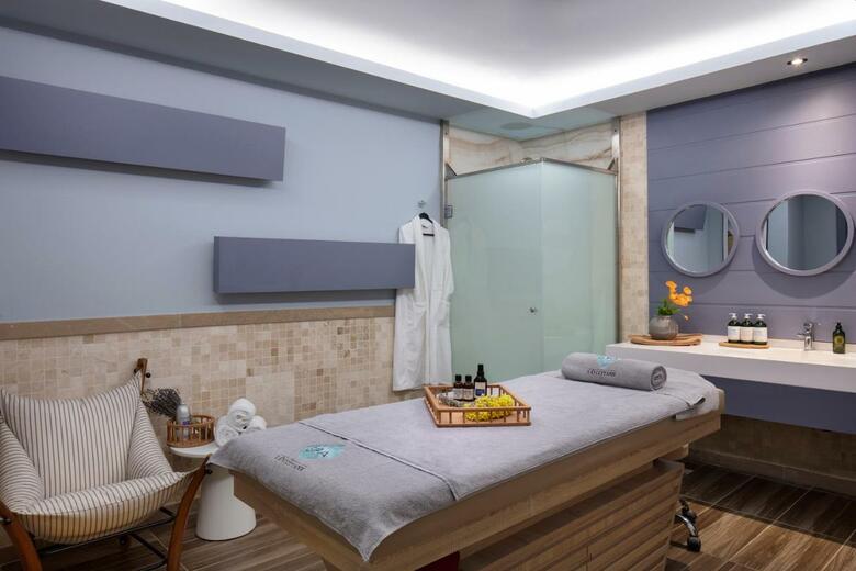 Kervansaray Lara Hotel