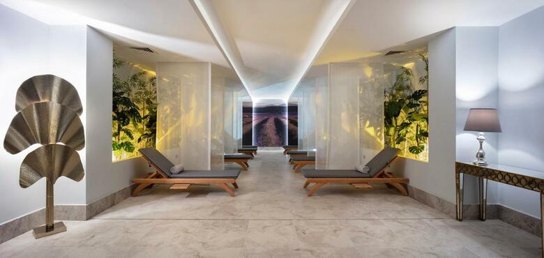 Kervansaray Lara Hotel