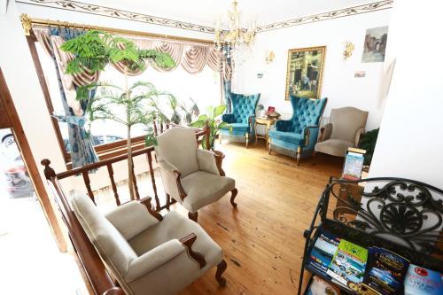 Bed & Breakfast Old City Luxx Boutique Hotel
