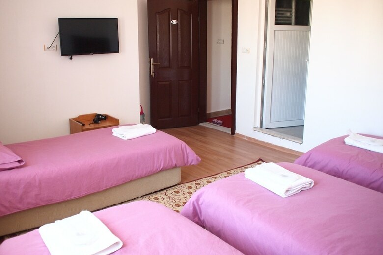 Hotel Emre's Stone House