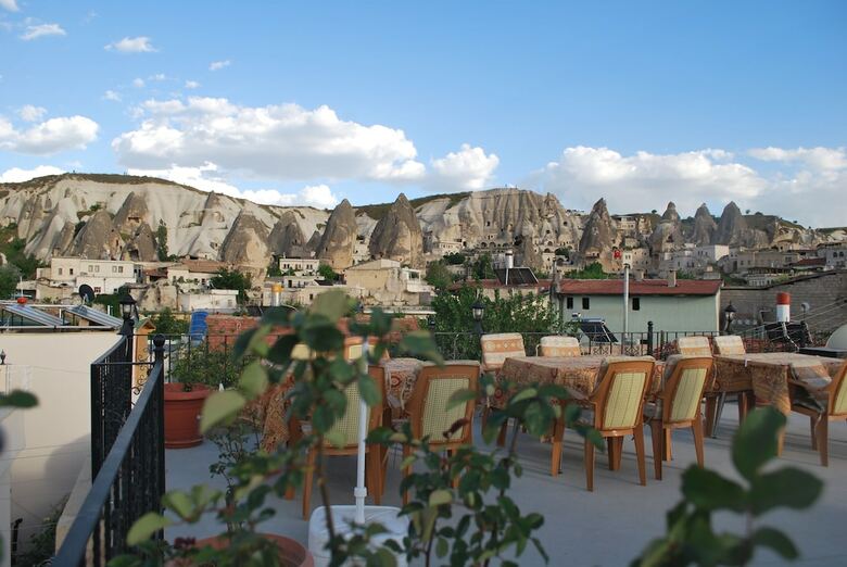 Hotel Emre's Stone House