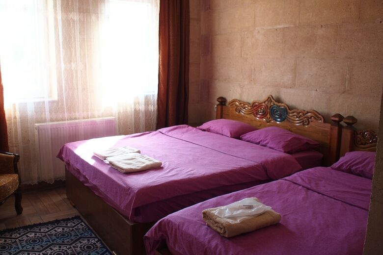 Hotel Emre's Stone House