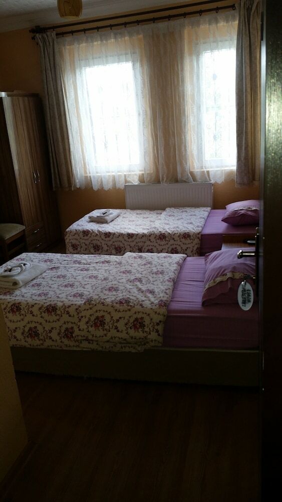 Hotel Emre's Stone House