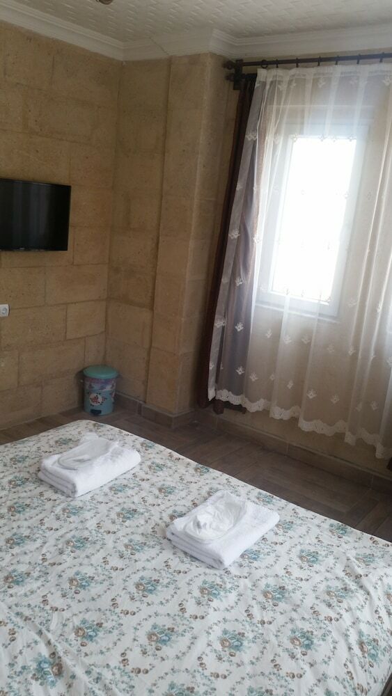 Hotel Emre's Stone House