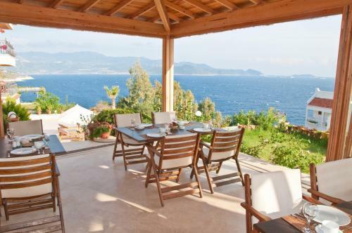 Lycia Hotel