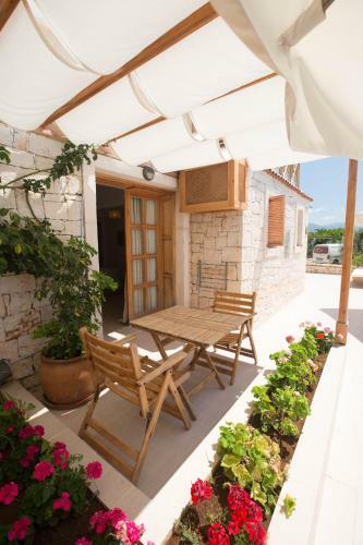 Lycia Hotel