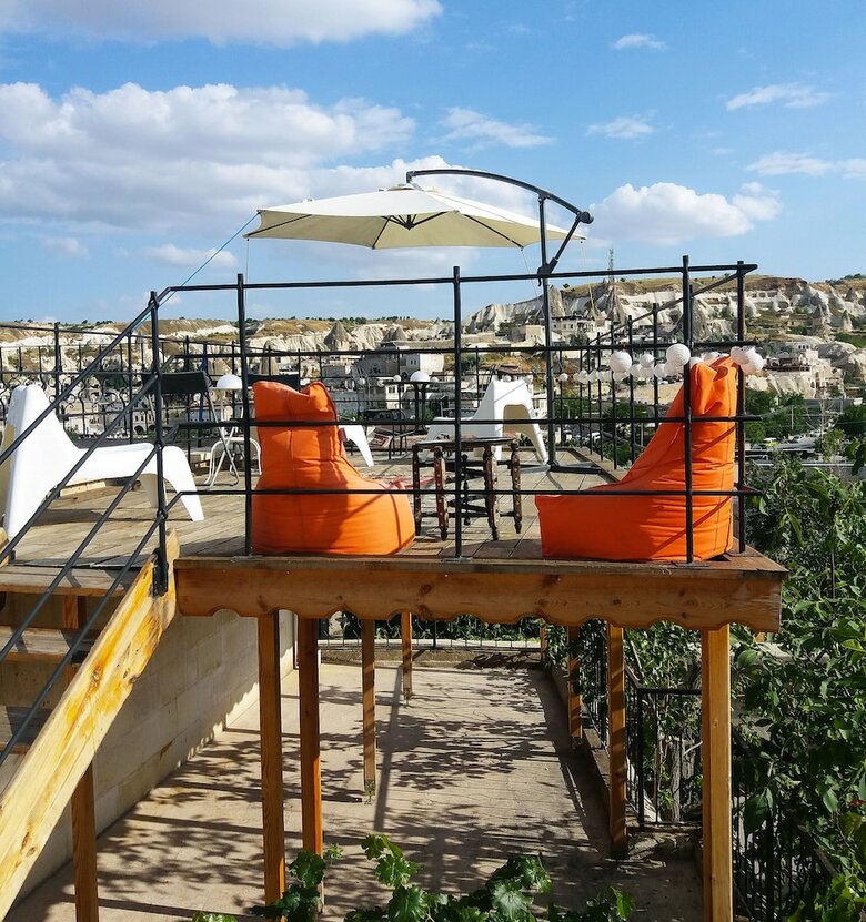Hostal Karadut Cave Hotel