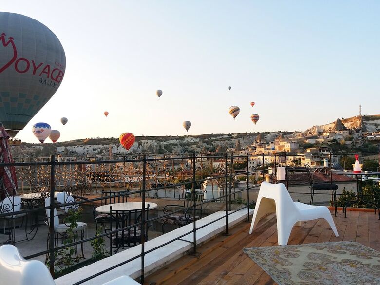 Hostal Karadut Cave Hotel