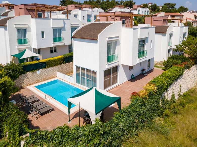 Ada Villas