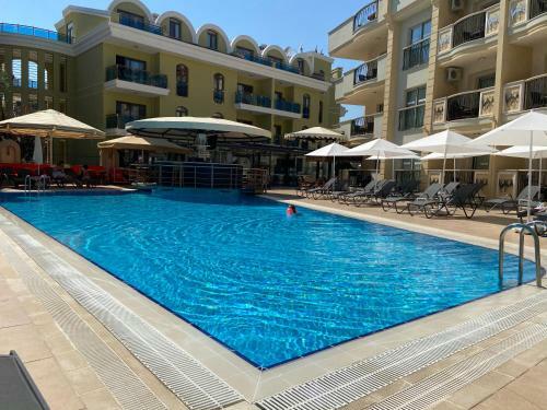Hotel Club Karakas
