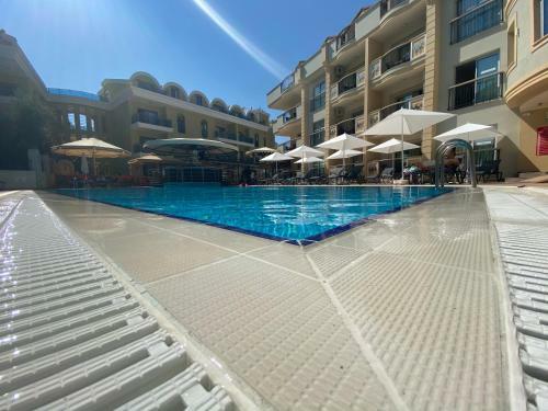 Hotel Club Karakas