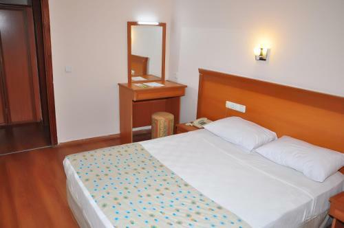 Cinar Family Suite Hotel