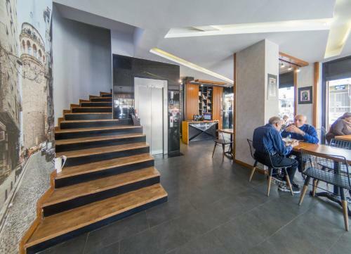 Sirkeci Esen Hotel