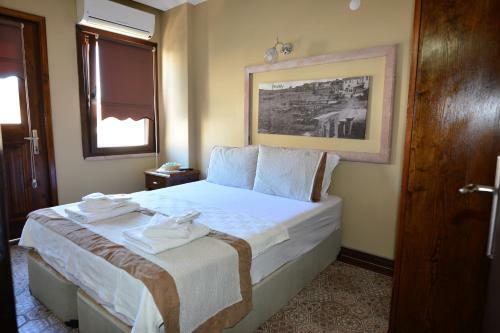 Hotel Hayriye Hanim Ege