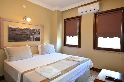 Hotel Hayriye Hanim Ege