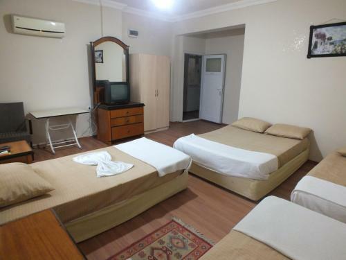 Albergue Uyar Palace