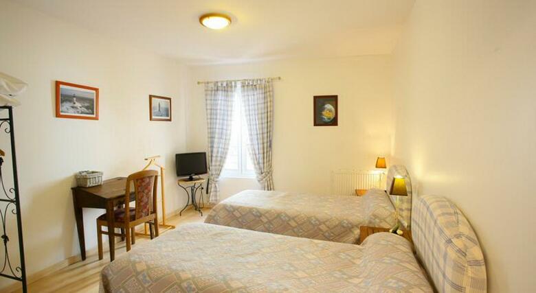 Hotel Auberge La Cremaill�re