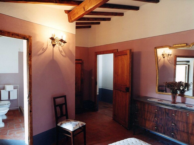 Bed & Breakfast Antica Casa Le Rondini
