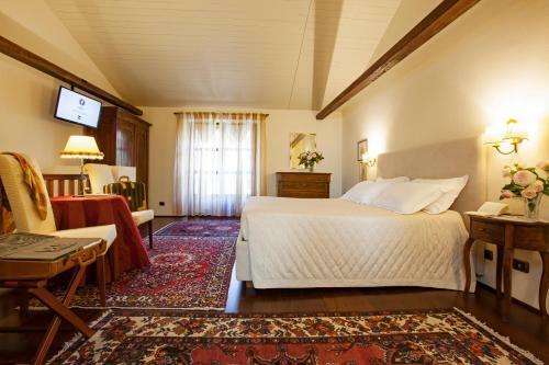 Albergue Relais Castello Di Razzano