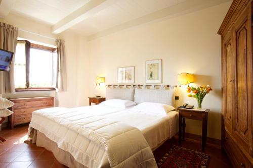 Albergue Relais Castello Di Razzano