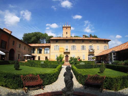 Albergue Relais Castello Di Razzano