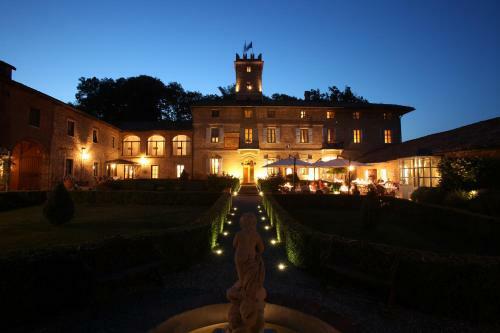 Albergue Relais Castello Di Razzano