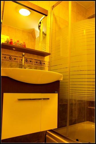 Apartamento Bay?nd?r Konuk Evi