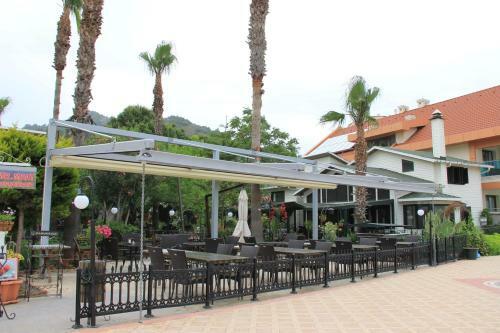 Hotel Beachwood Villas