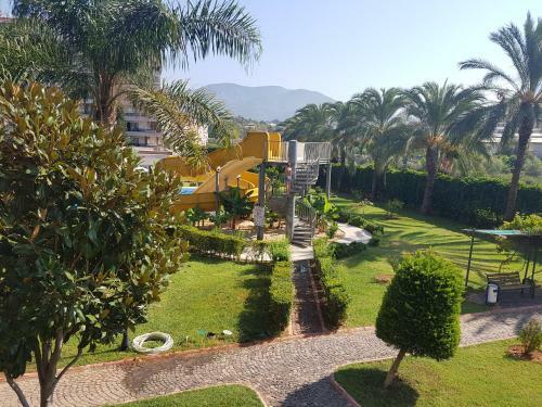 Apartamento Riverside Resort Property