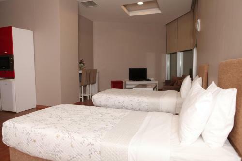 Expoist Hotel
