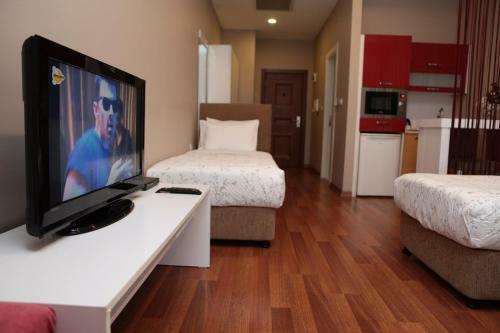 Expoist Hotel