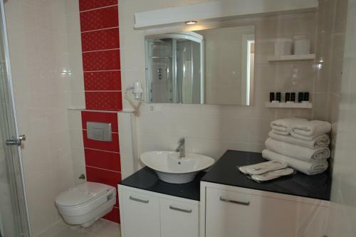 Expoist Hotel