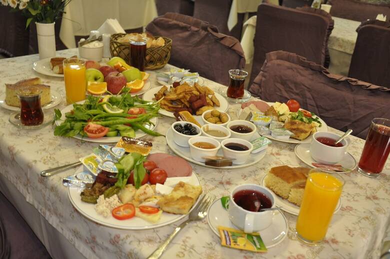 Kayalar Hotel