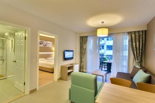 Novella Apart Hotel